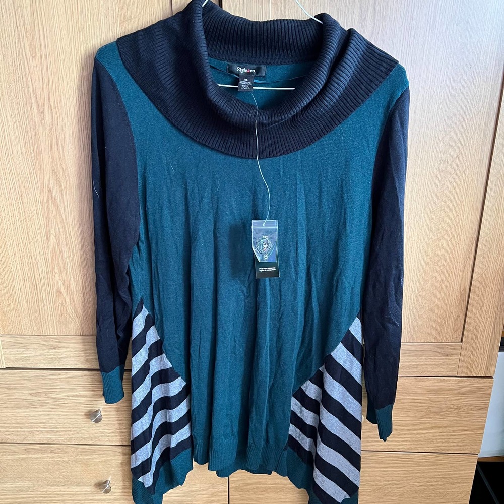 Style & Co green black cowl neck sweater top BNWT